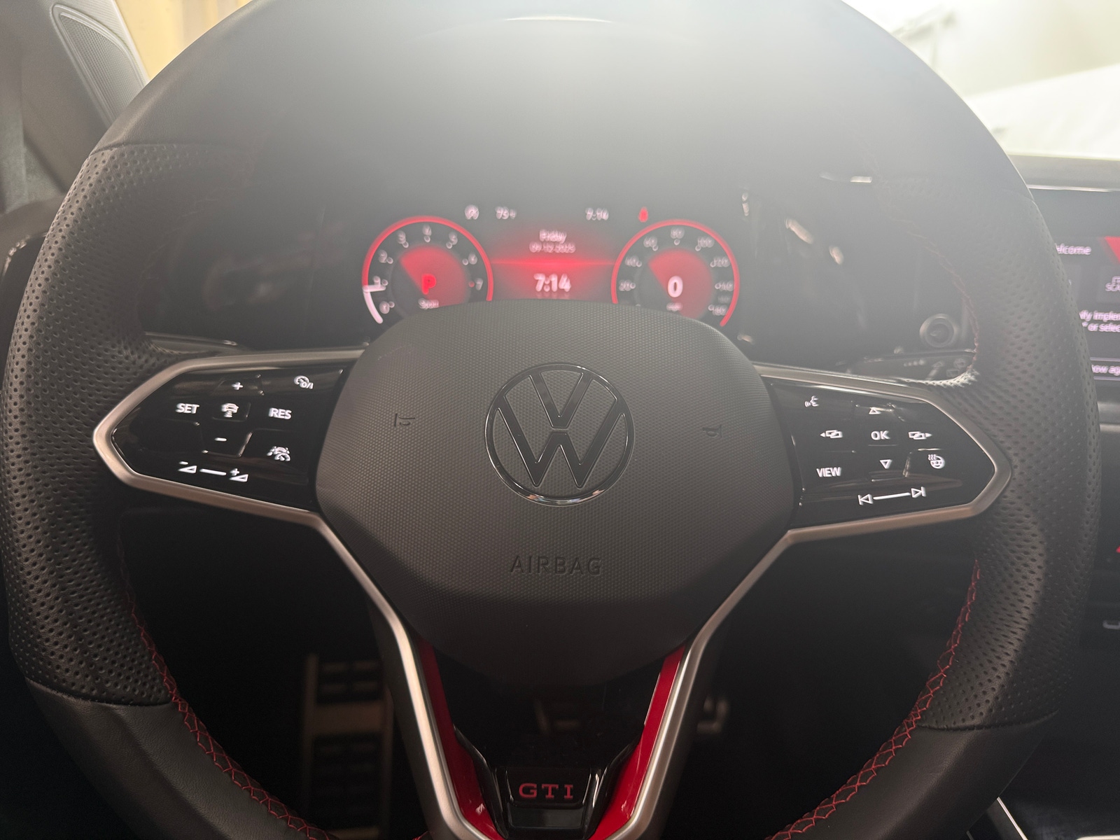 Thumbnail: 2024 Volkswagen Golf - 5