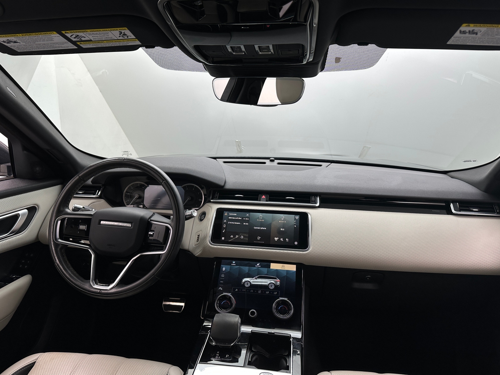 Thumbnail: 2022 Land Rover Range Rover Velar - 2