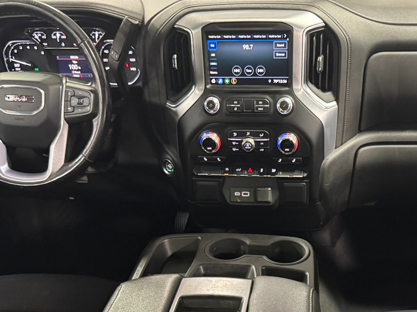 Thumbnail: 2022 GMC Sierra 1500 - 3