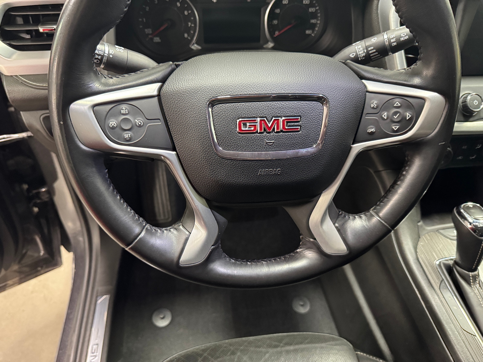 Thumbnail: 2019 GMC Acadia - 4