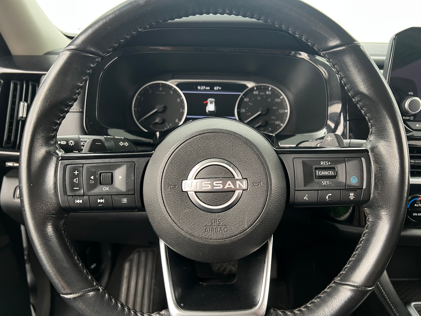 Thumbnail: 2022 Nissan Pathfinder - 5