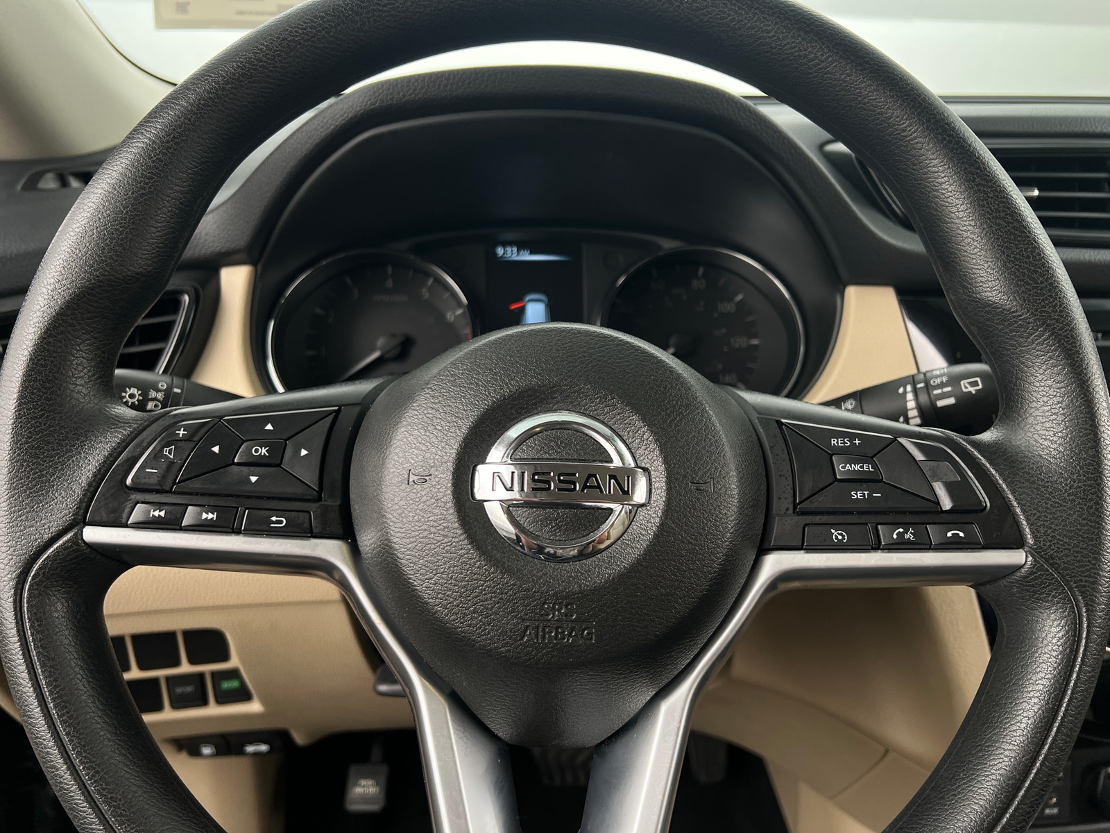 Thumbnail: 2017 Nissan Rogue - 5