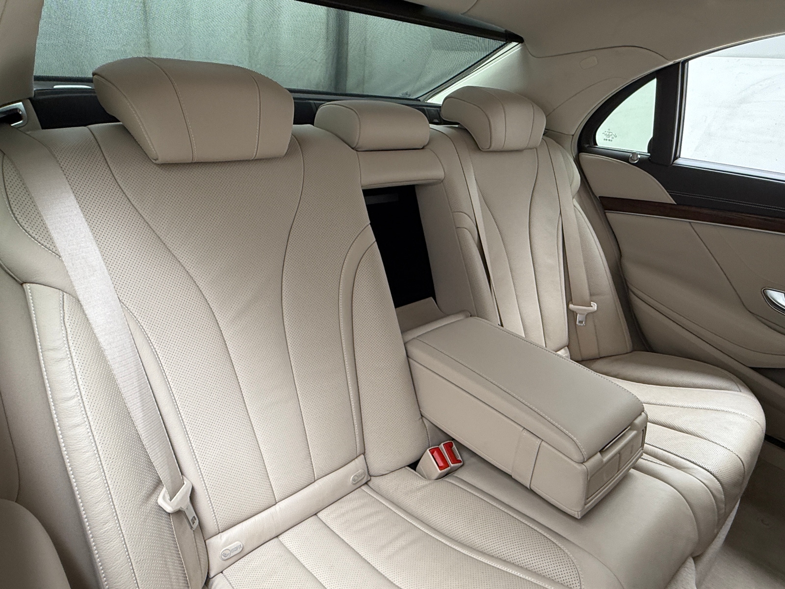 Thumbnail: 2015 Mercedes-Benz S-Class - 5