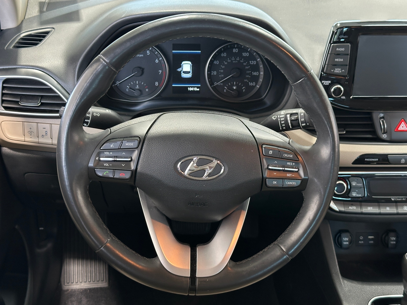 Thumbnail: 2020 Hyundai Elantra - 4