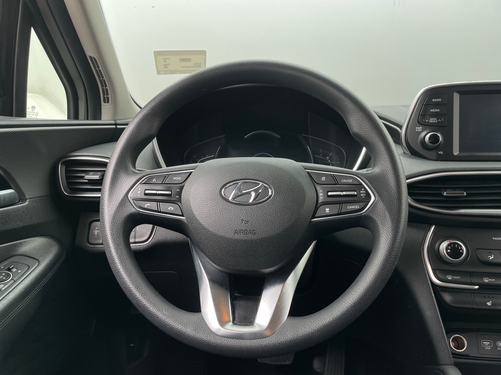 Thumbnail: 2019 Hyundai Santa Fe - 5