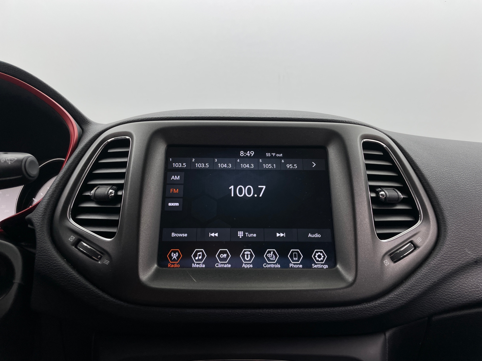 Thumbnail: 2019 Jeep Compass - 3