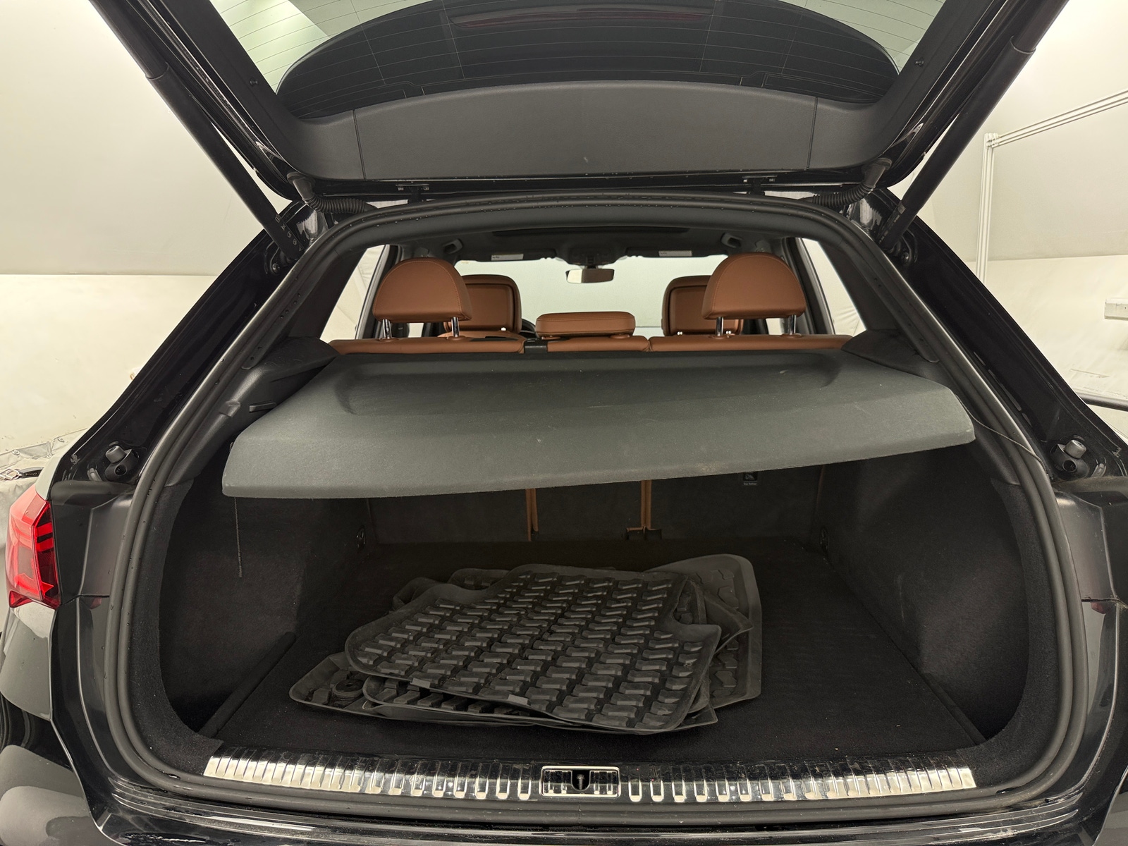 Thumbnail: 2022 Audi Q3 - 6