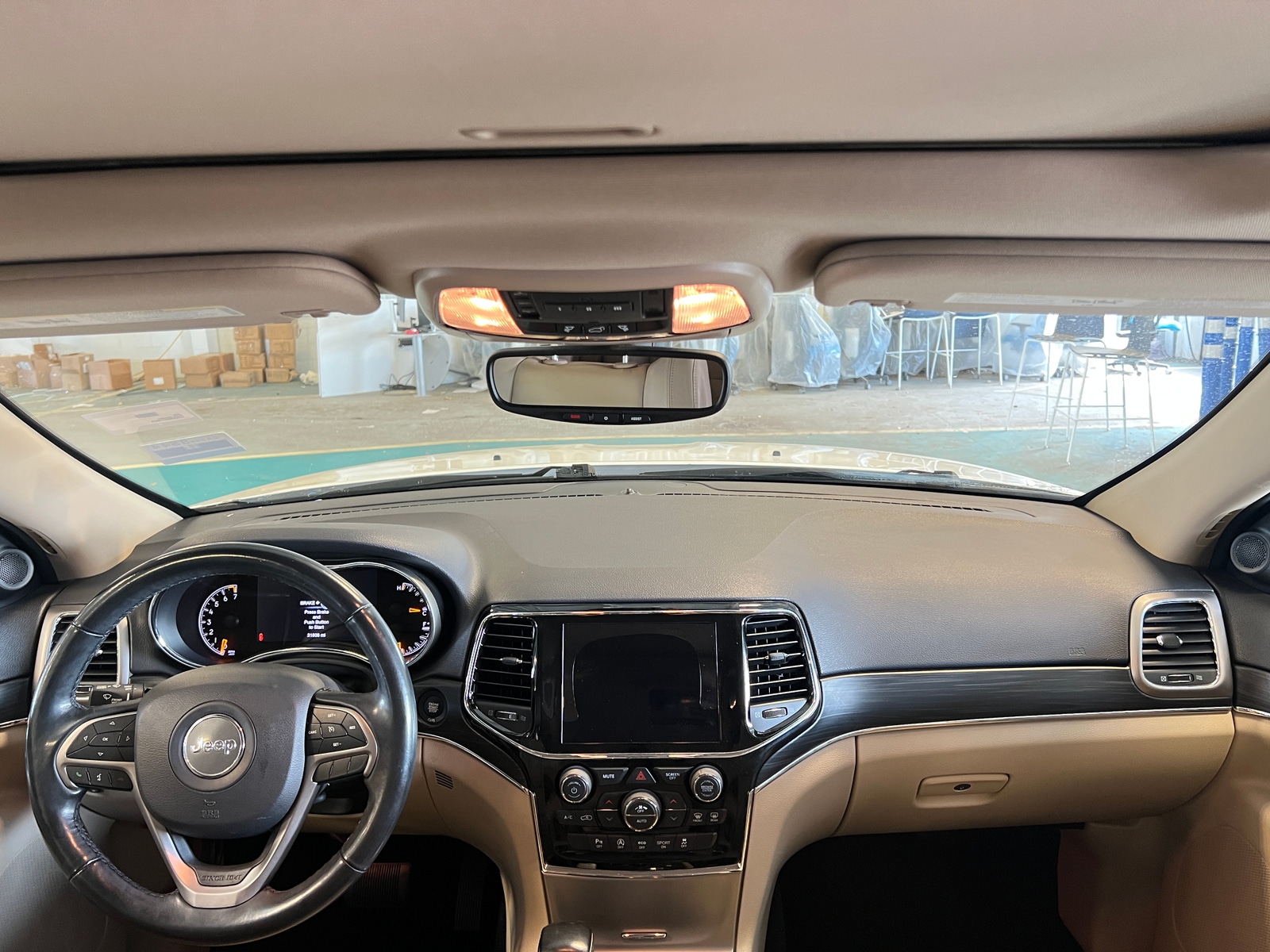 Thumbnail: 2020 Jeep Grand Cherokee - 2