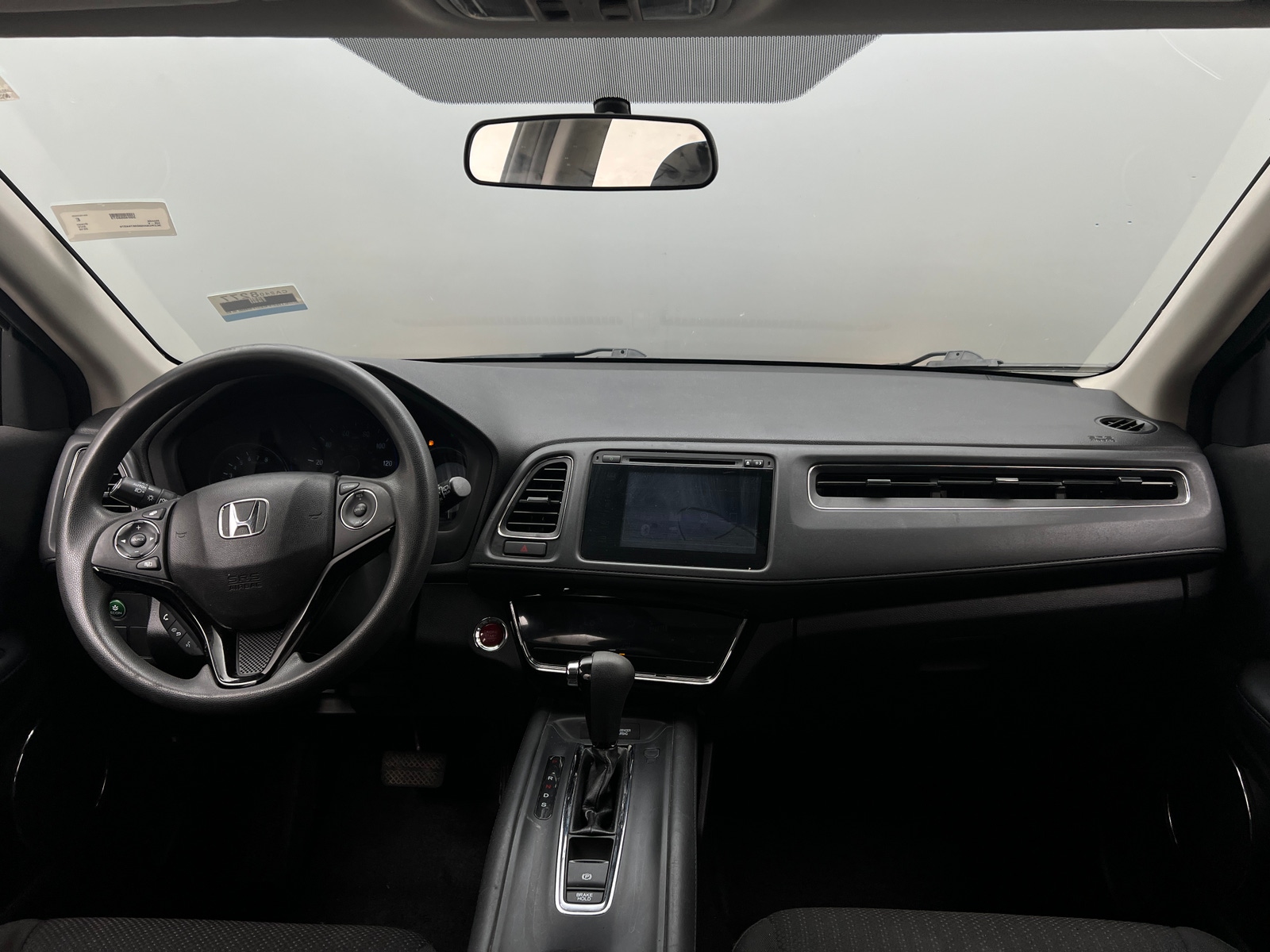 Thumbnail: 2016 Honda HR-V - 3