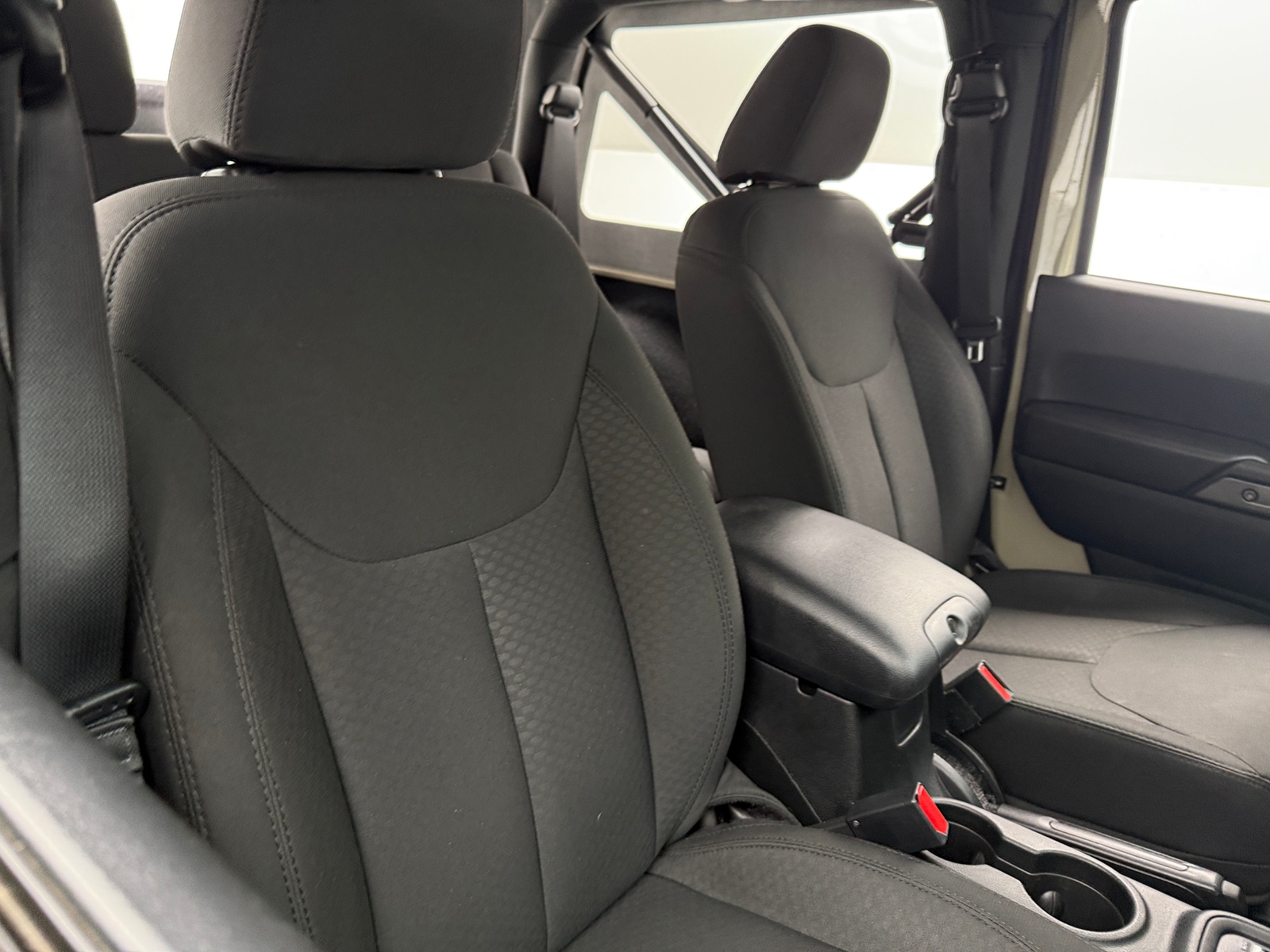 Thumbnail: 2018 Jeep Wrangler - 2