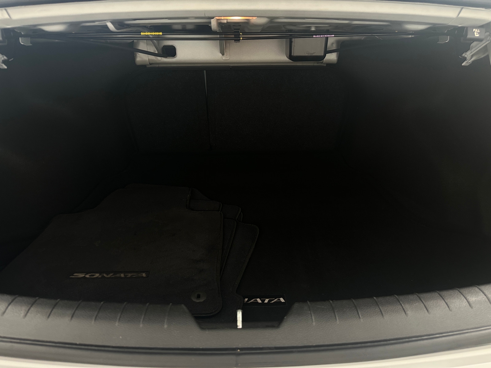 Thumbnail: 2018 Hyundai Sonata - 6