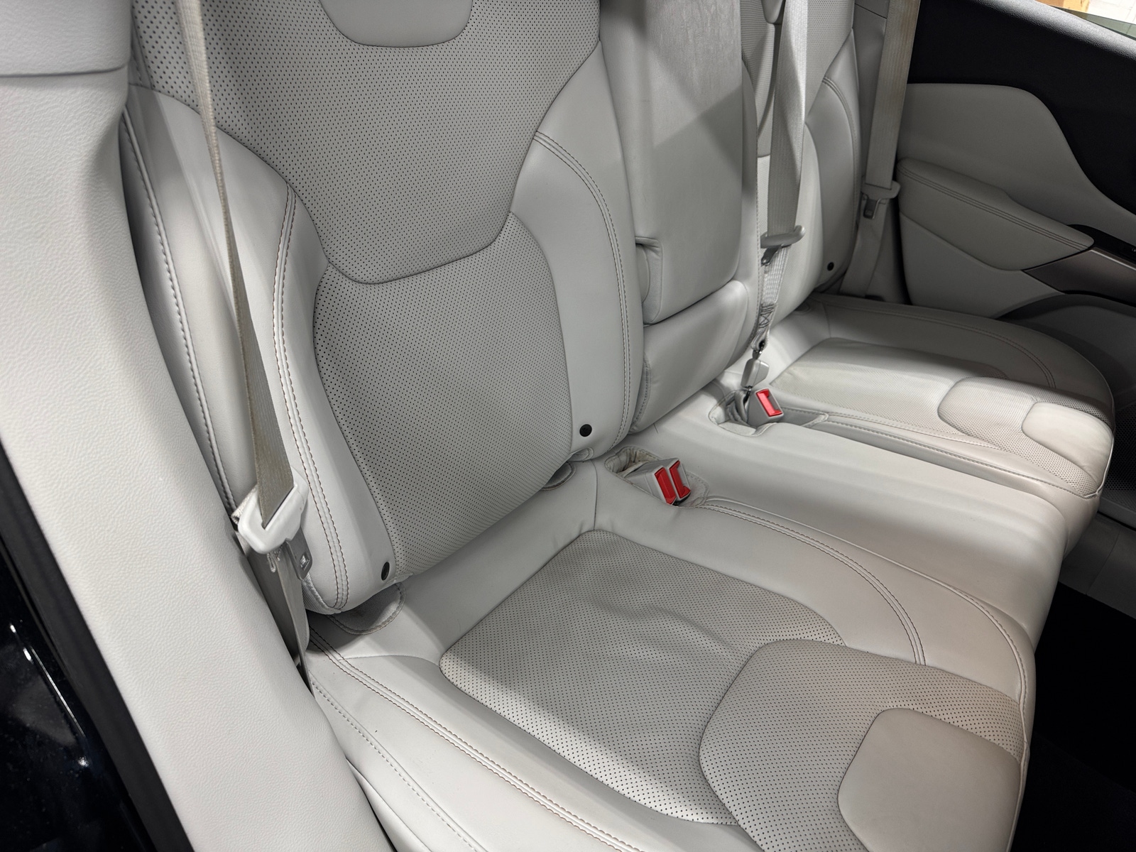 Thumbnail: 2019 Jeep Cherokee - 5