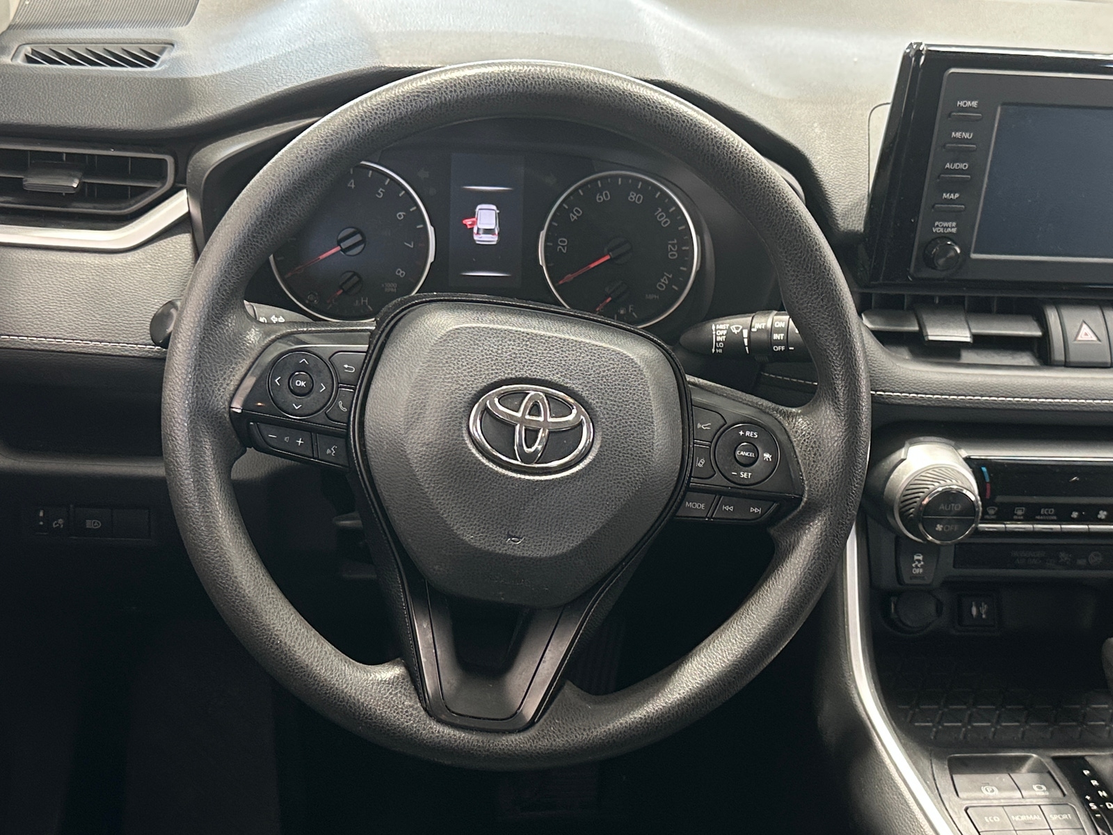 Thumbnail: 2019 Toyota RAV4 - 5