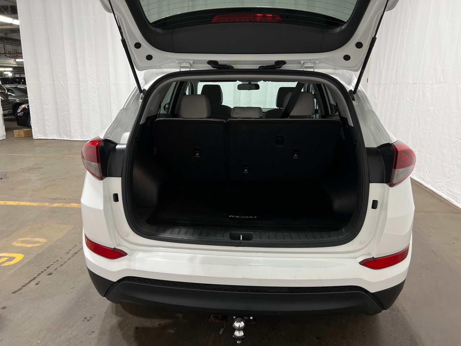 Thumbnail: 2017 Hyundai Tucson - 7