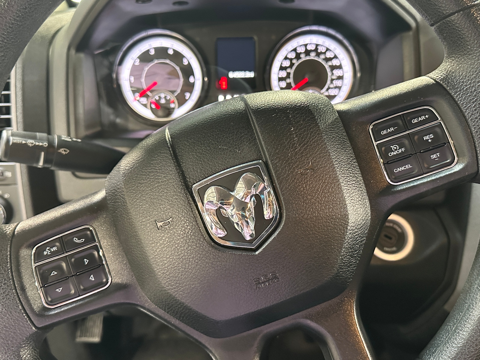 Thumbnail: 2019 RAM 1500 Classic - 5
