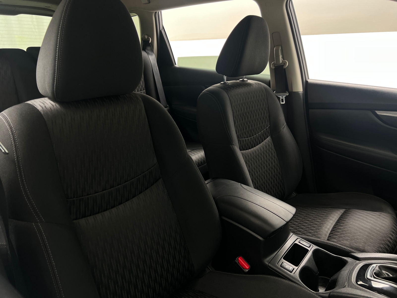 Thumbnail: 2017 Nissan Rogue - 2