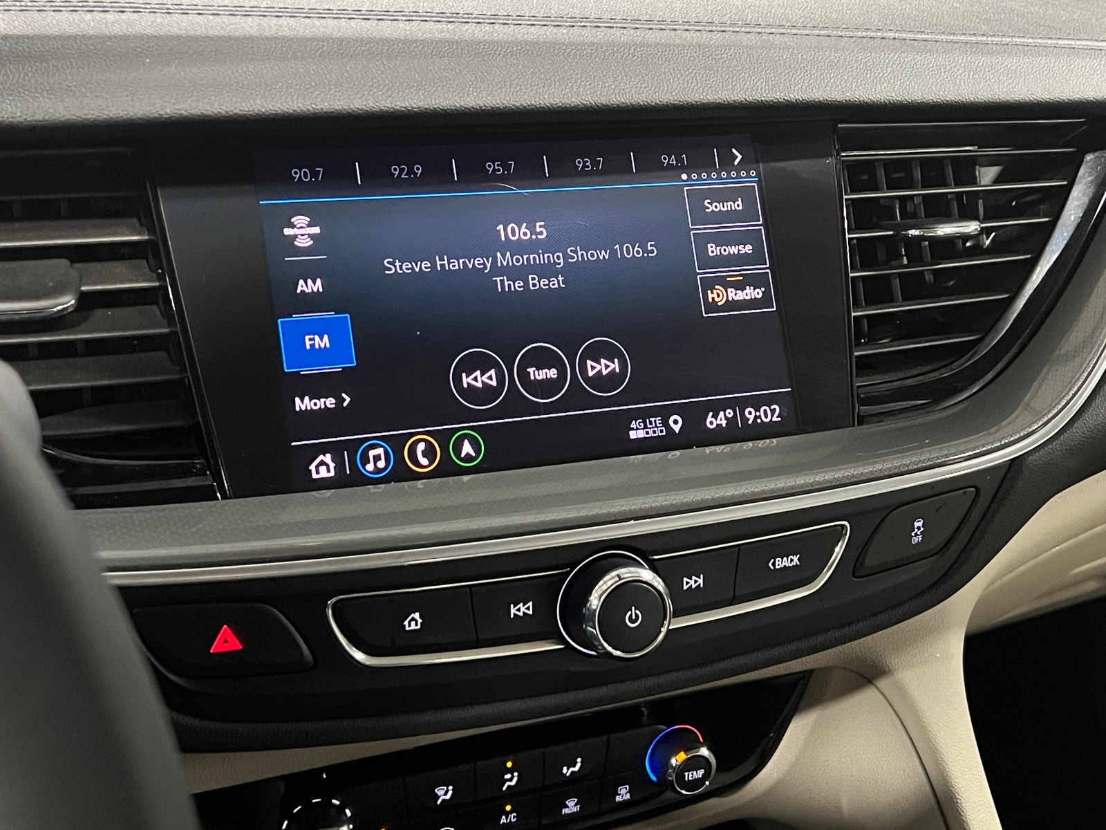 Thumbnail: 2018 Buick Regal - 4