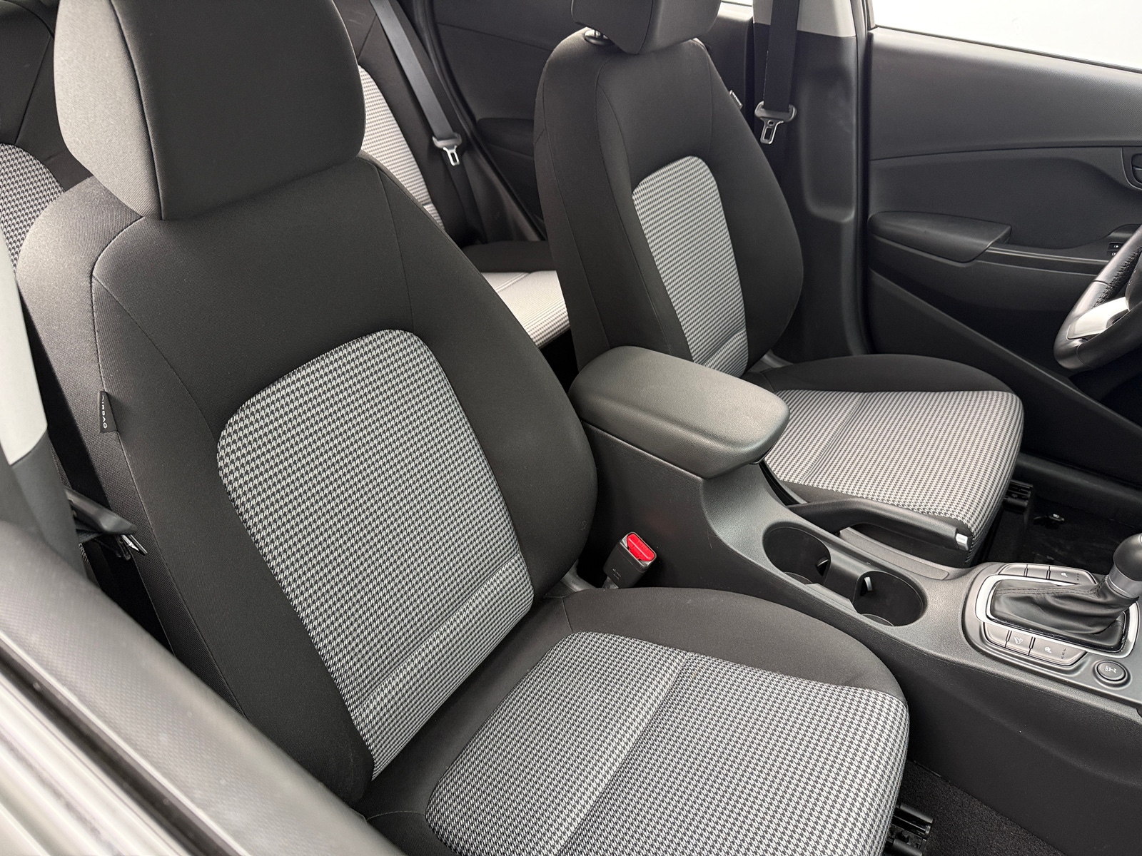 Thumbnail: 2020 Hyundai Kona - 2