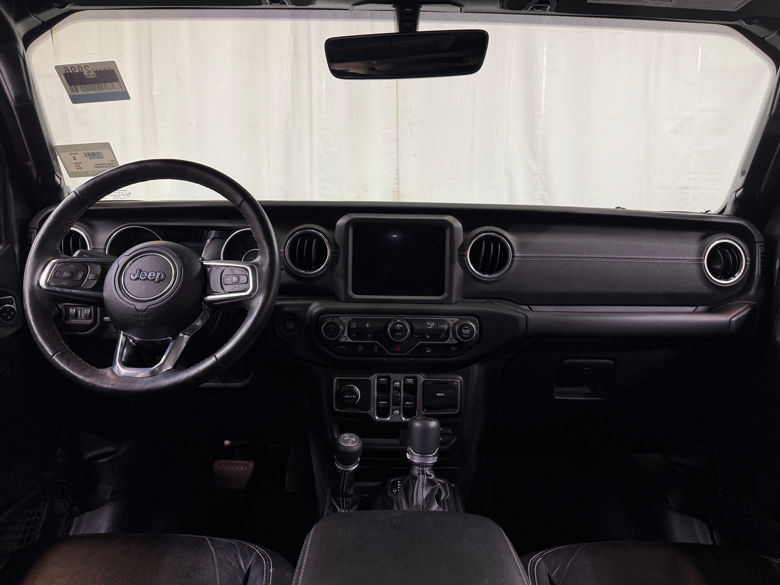 Thumbnail: 2018 Jeep Wrangler - 3