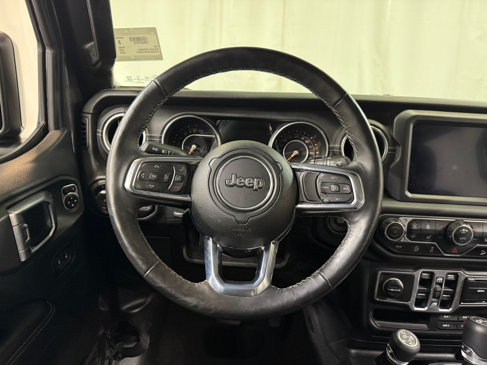 Thumbnail: 2018 Jeep Wrangler - 5