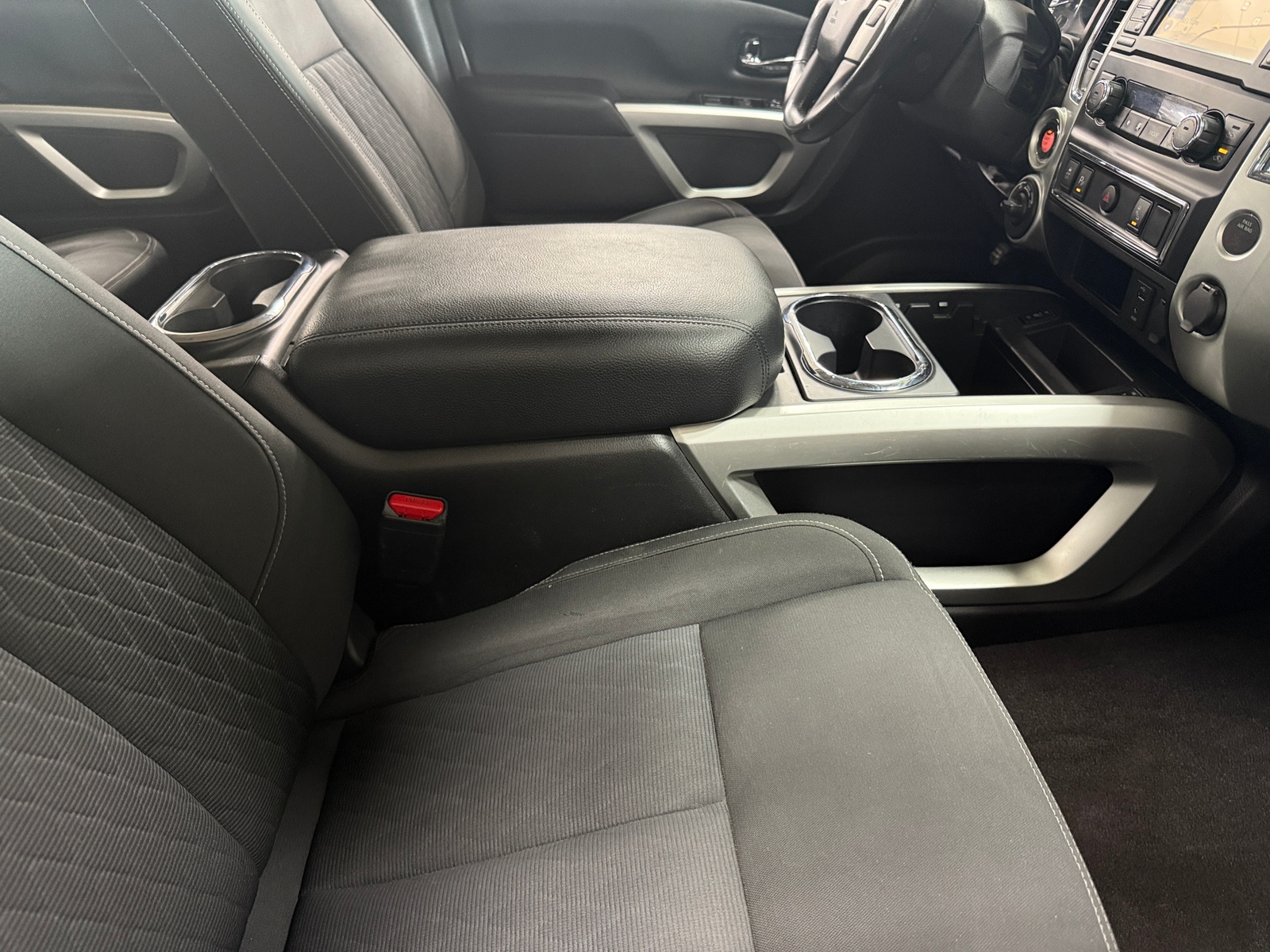 Thumbnail: 2018 Nissan Titan - 2