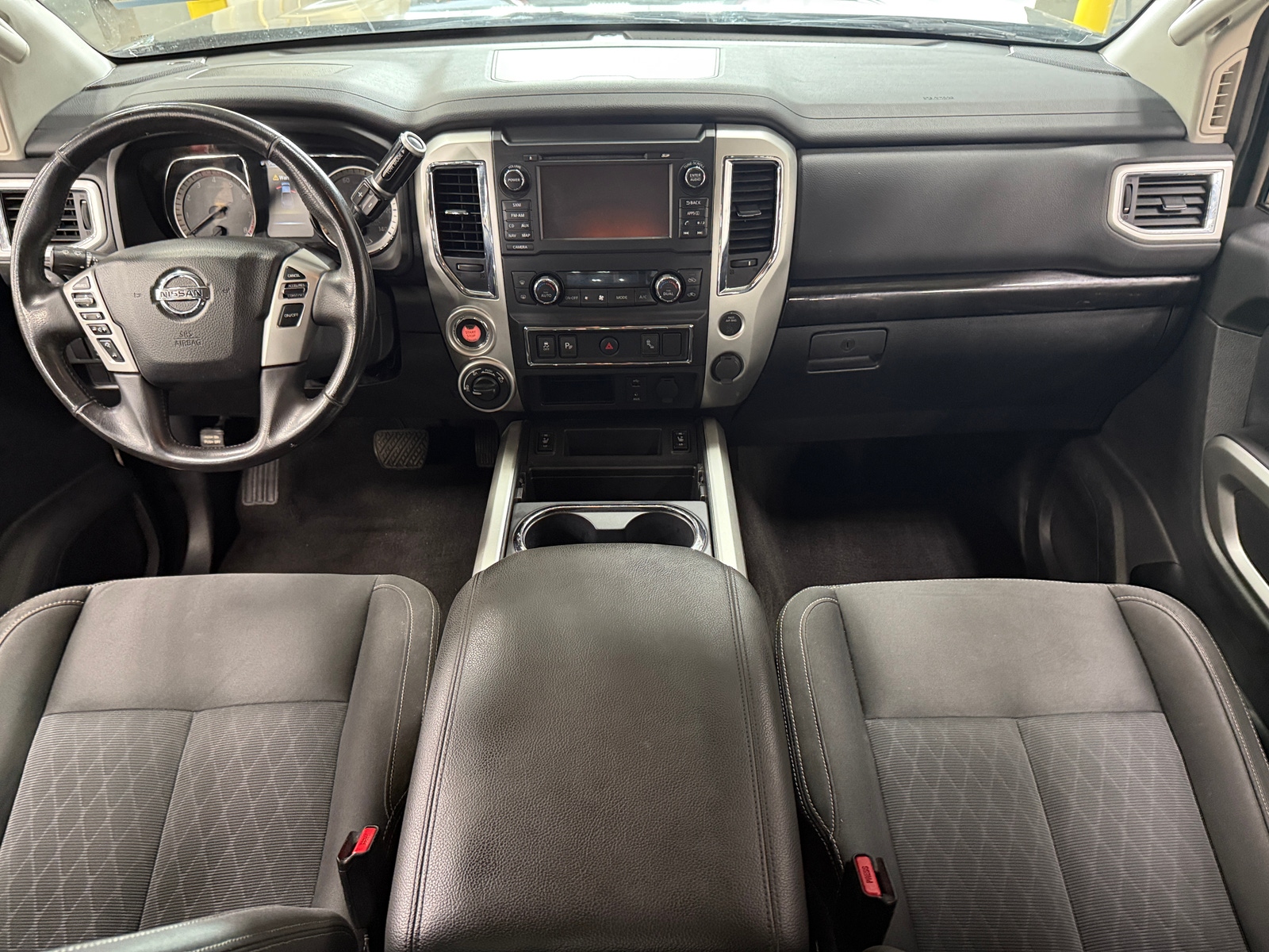 Thumbnail: 2018 Nissan Titan - 3