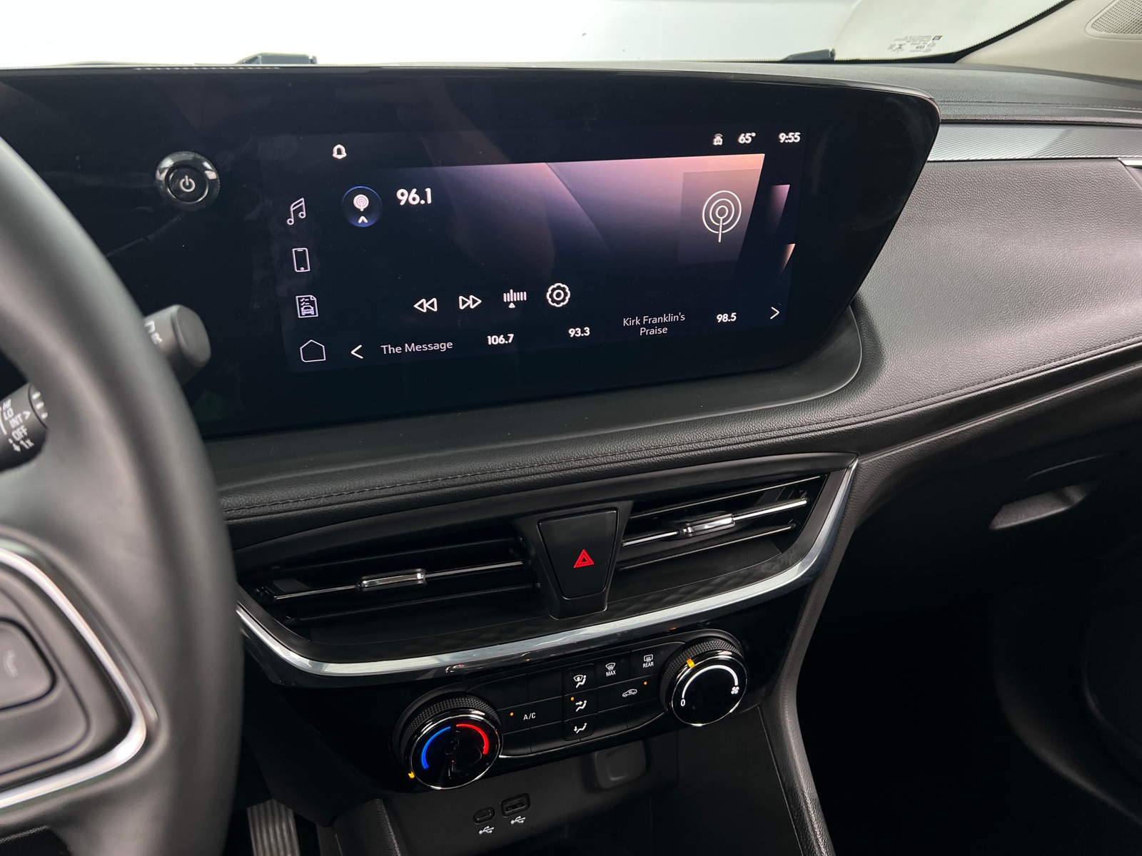 Thumbnail: 2025 Buick Encore GX - 3