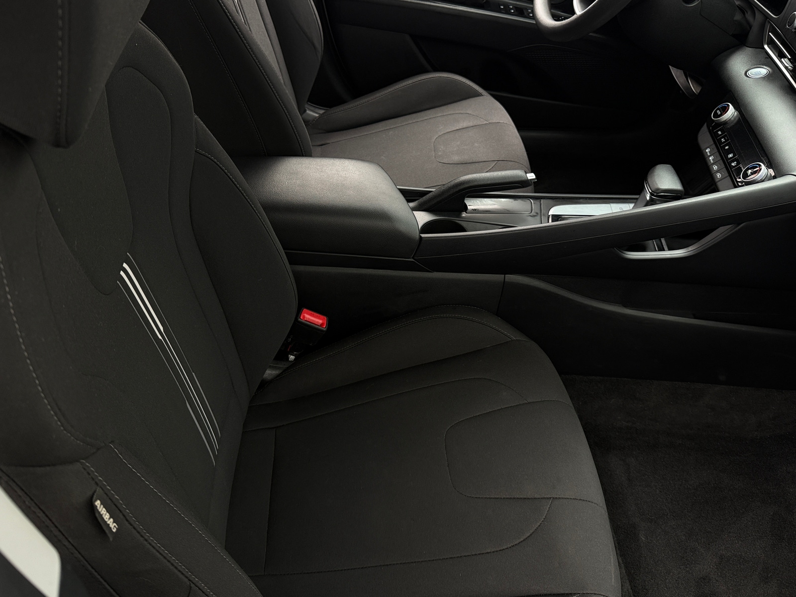 Thumbnail: 2021 Hyundai Elantra - 2