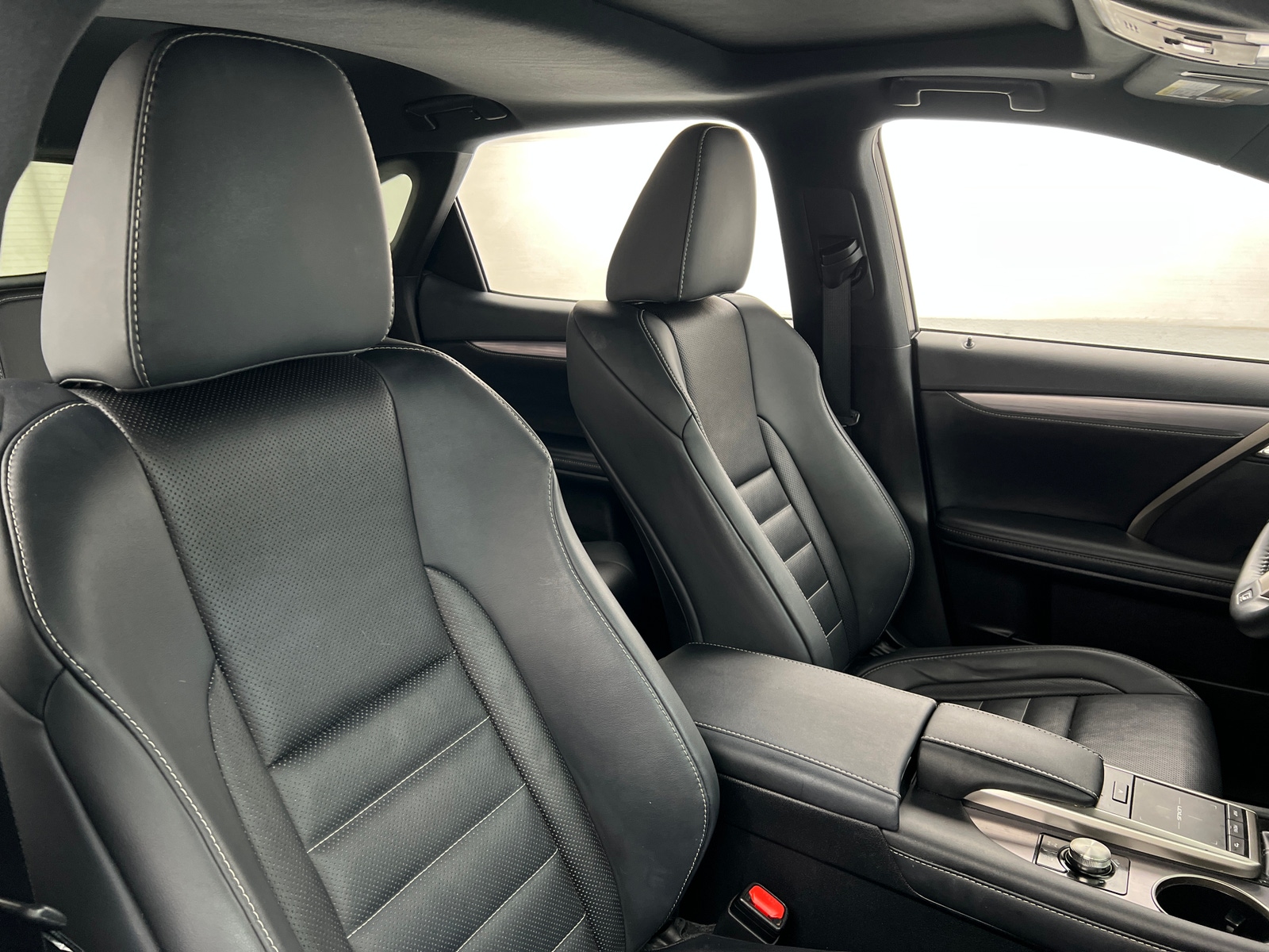 Thumbnail: 2022 Lexus RX - 2