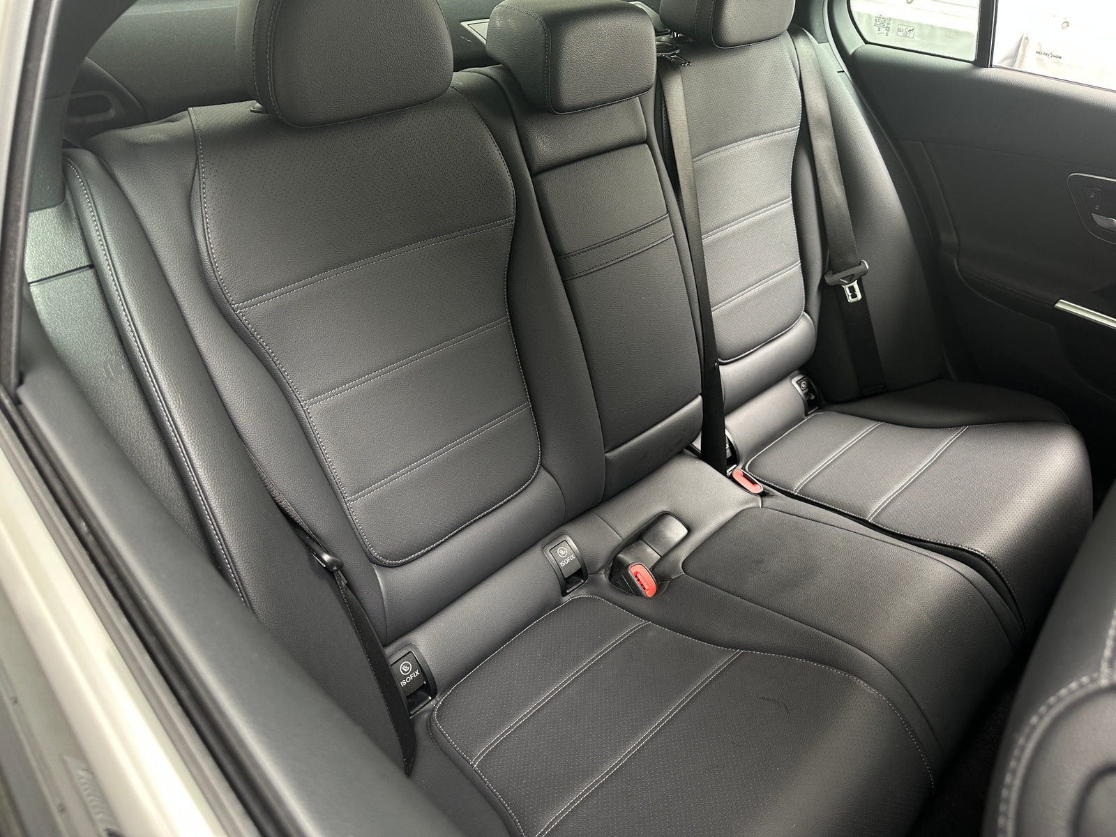 Thumbnail: 2024 Mercedes-Benz C-Class - 6