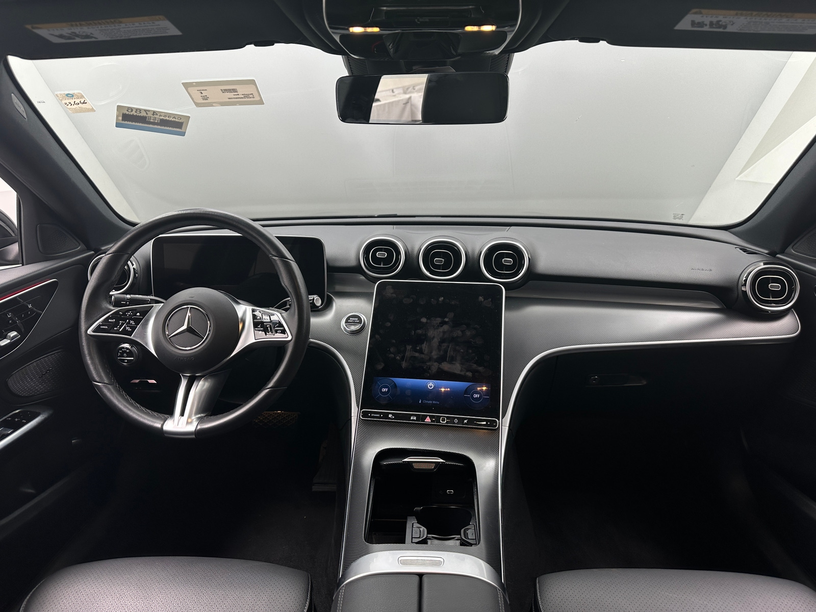 Thumbnail: 2024 Mercedes-Benz C-Class - 3