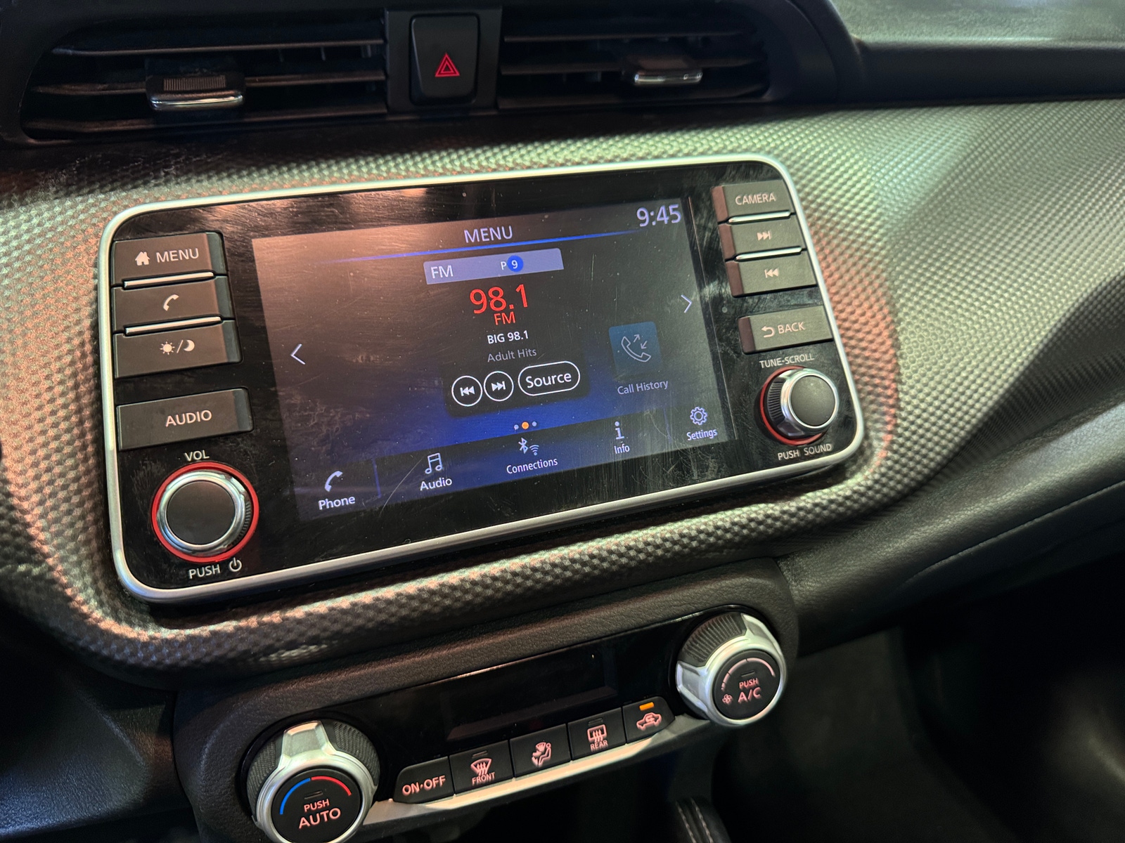 Thumbnail: 2020 Nissan Kicks - 4