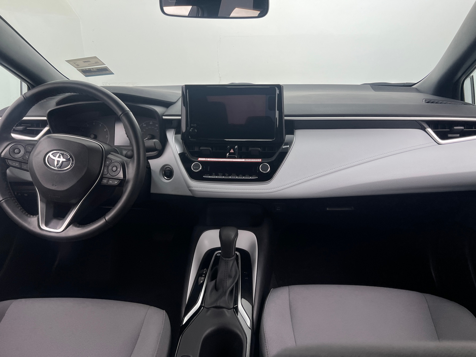 Thumbnail: 2025 Toyota Corolla - 3