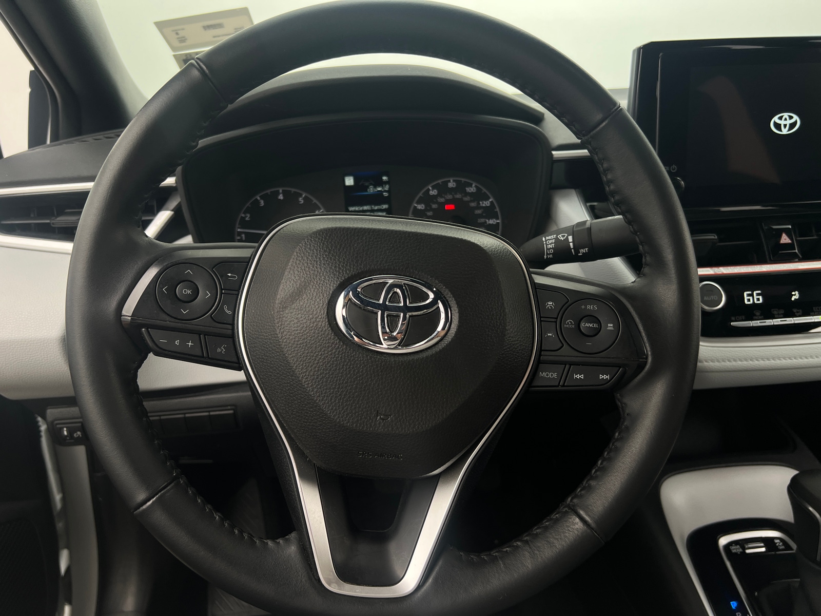 Thumbnail: 2025 Toyota Corolla - 5