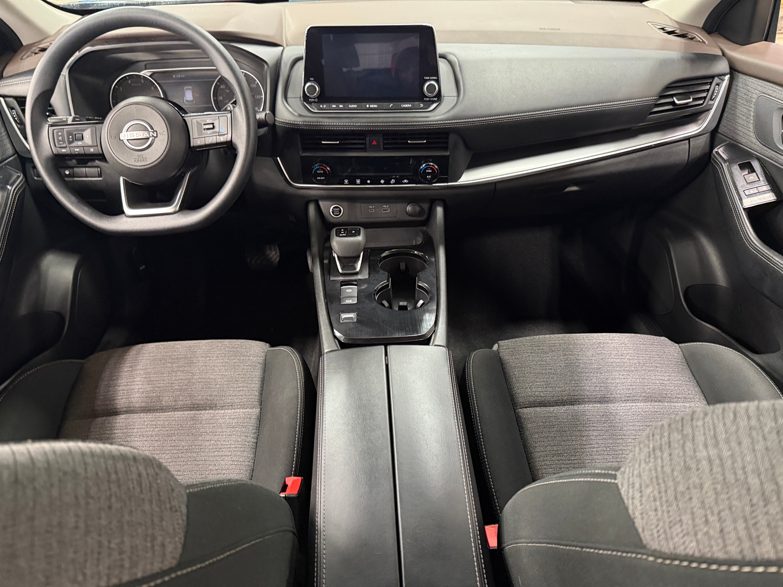 Thumbnail: 2023 Nissan Rogue - 3