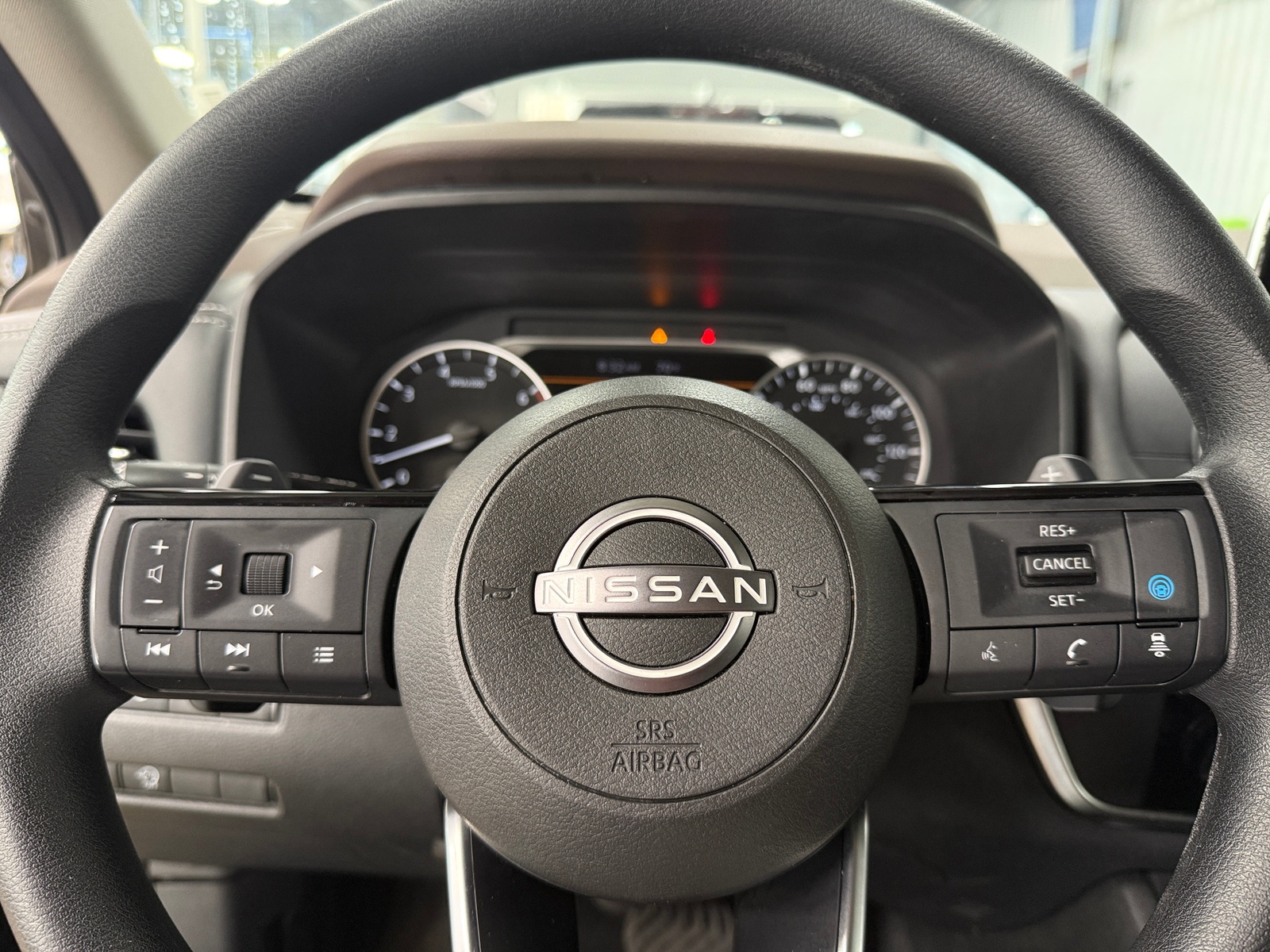 Thumbnail: 2023 Nissan Rogue - 5