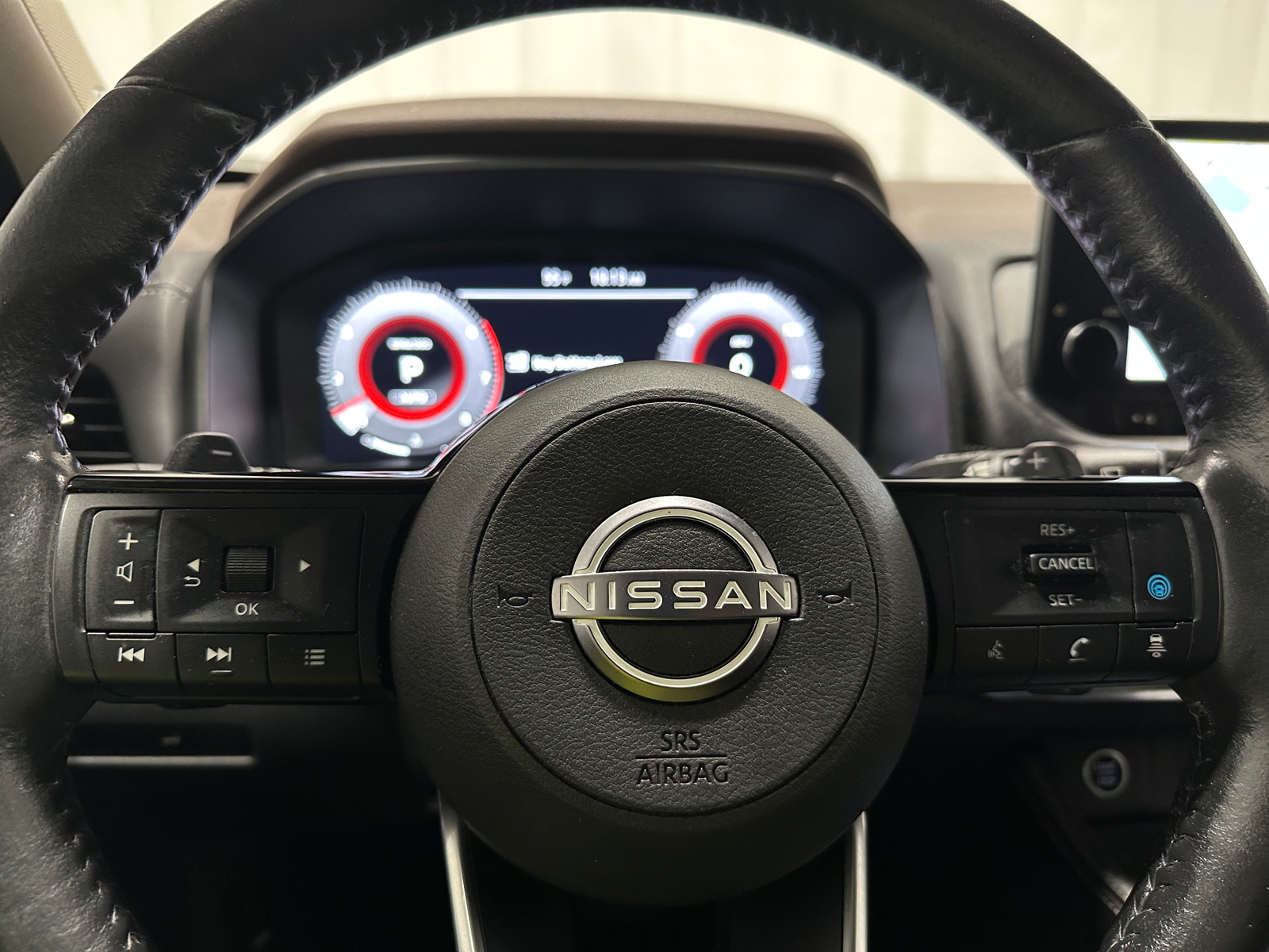 Thumbnail: 2022 Nissan Rogue - 4