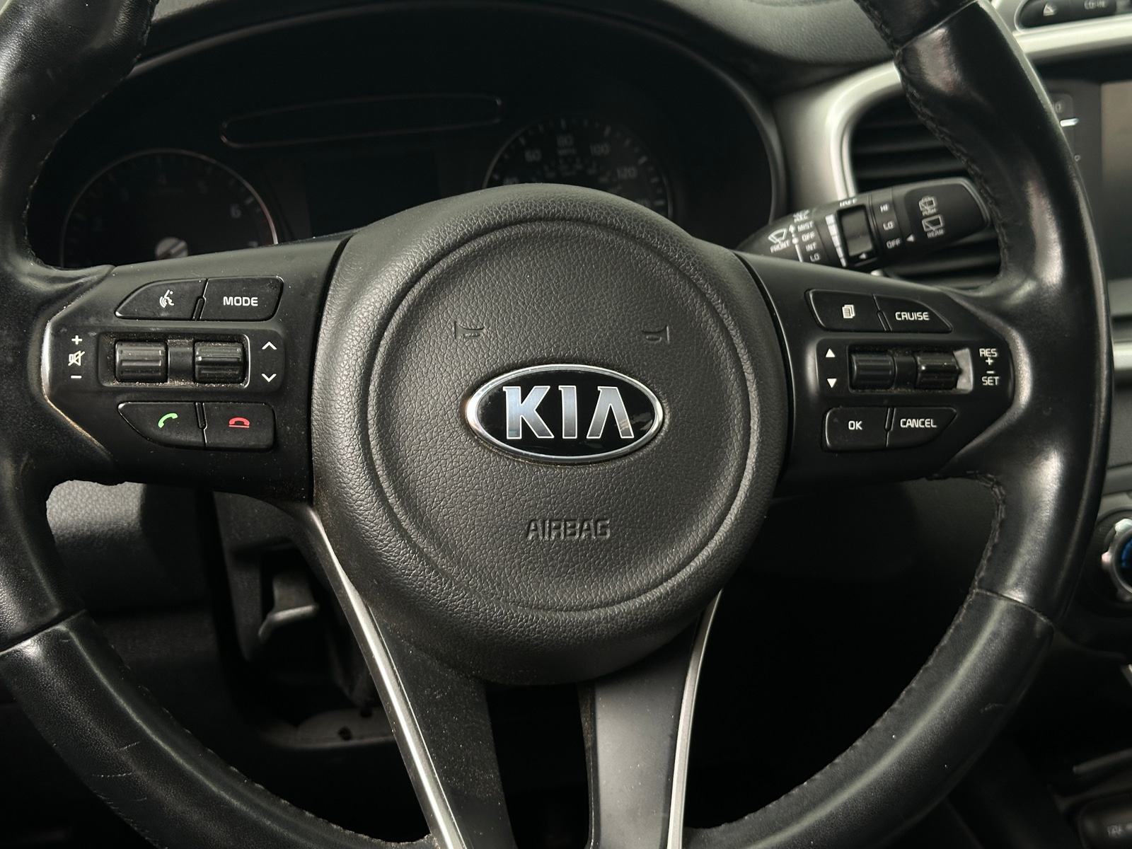 Thumbnail: 2017 Kia Sorento - 5