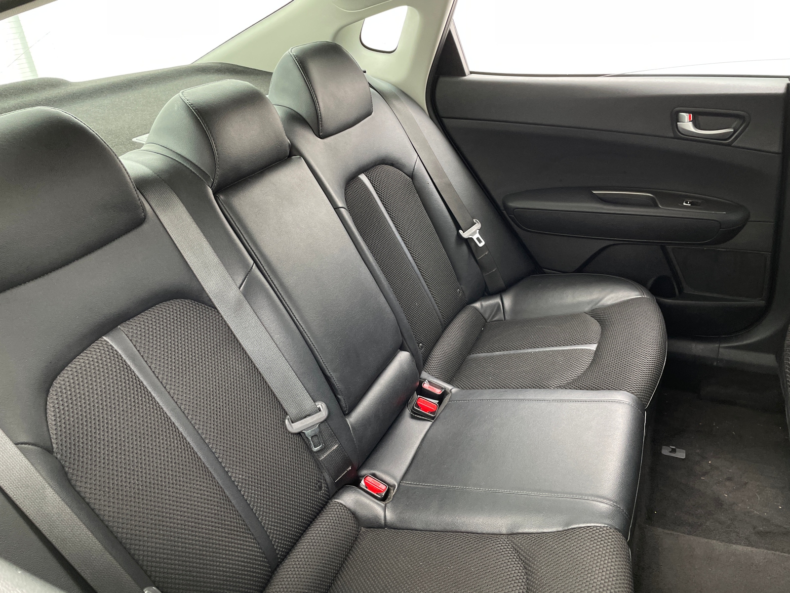 Thumbnail: 2019 Kia Optima - 5