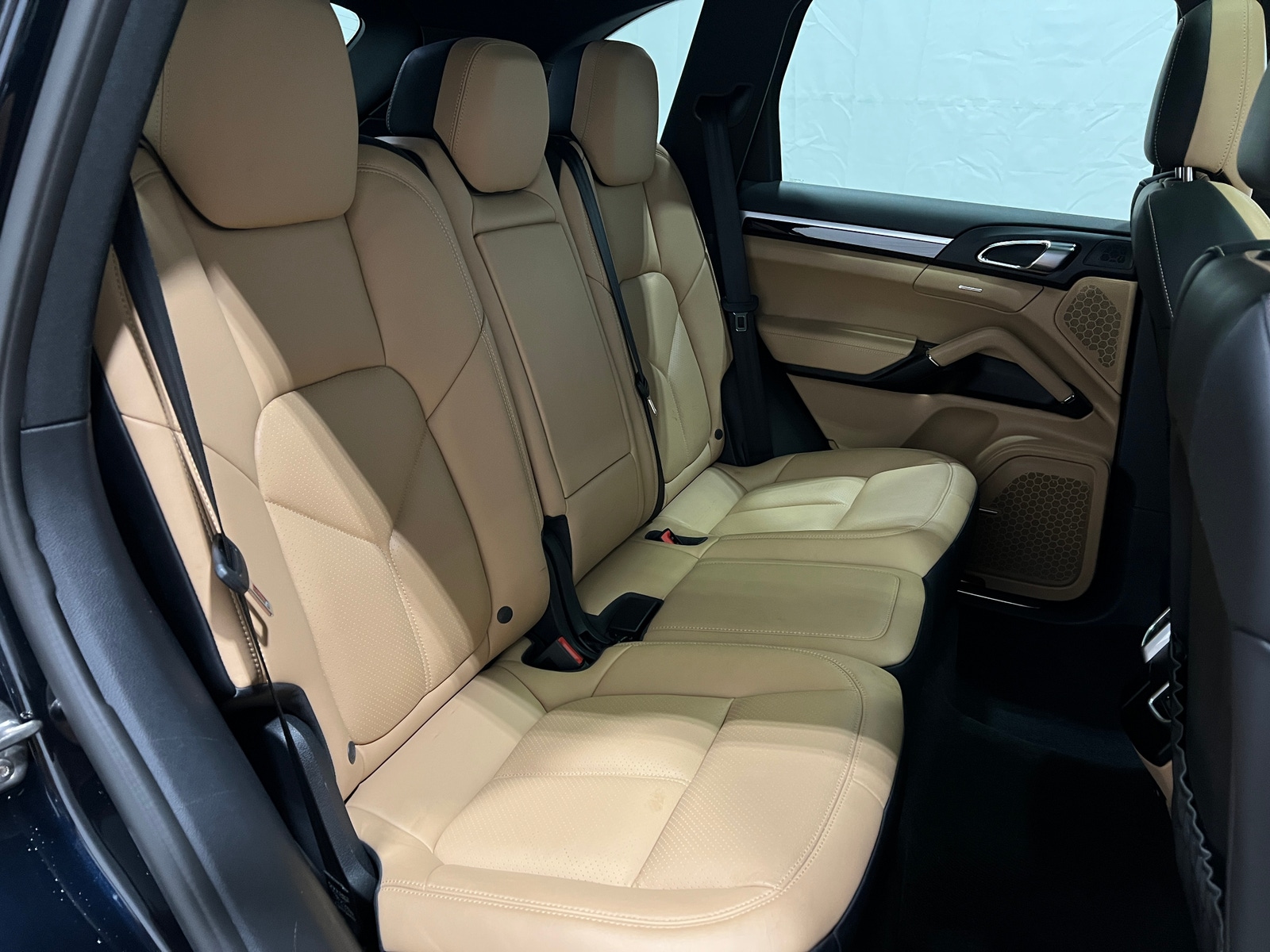 Thumbnail: 2016 Porsche Cayenne - 5