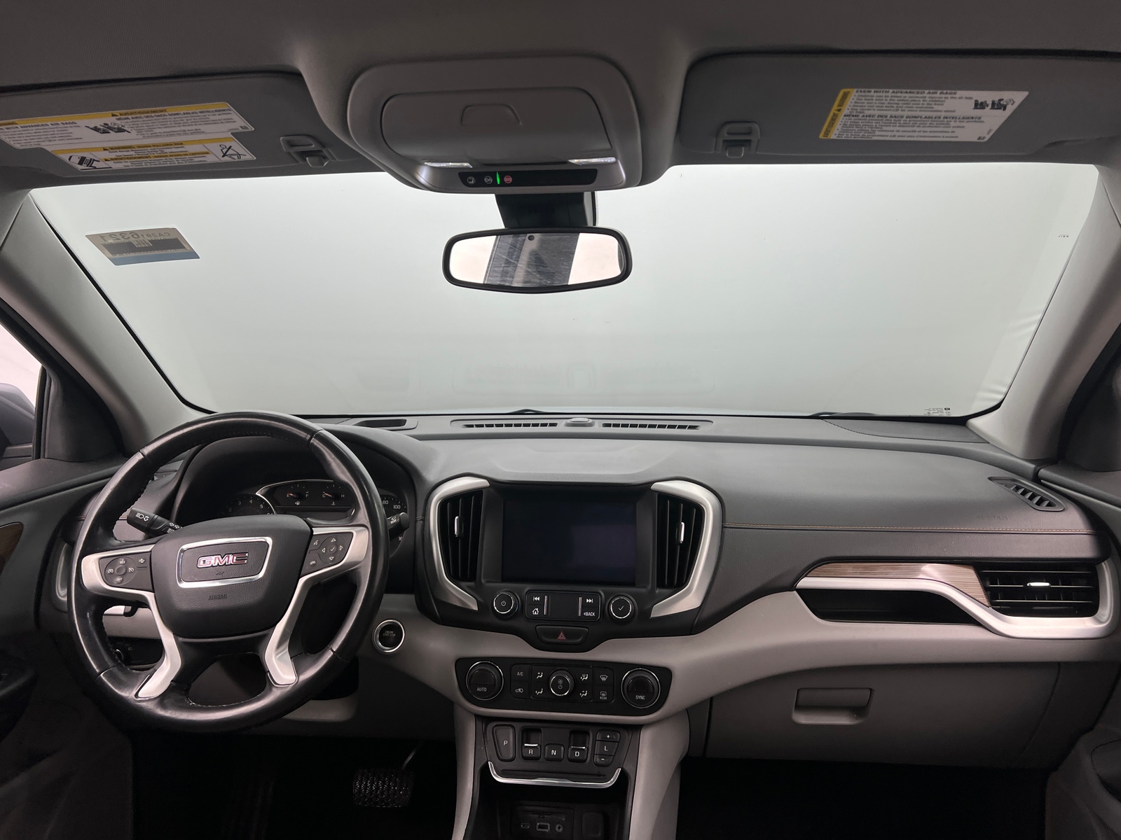 Thumbnail: 2020 GMC Terrain - 3