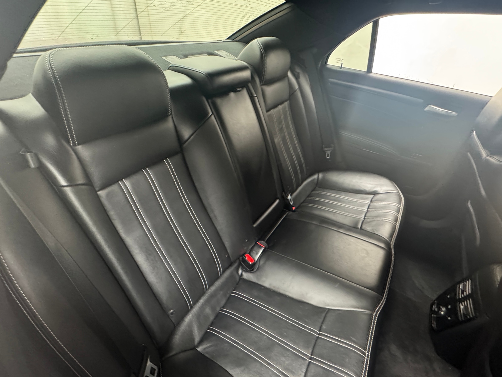 Thumbnail: 2012 Chrysler 300 - 5