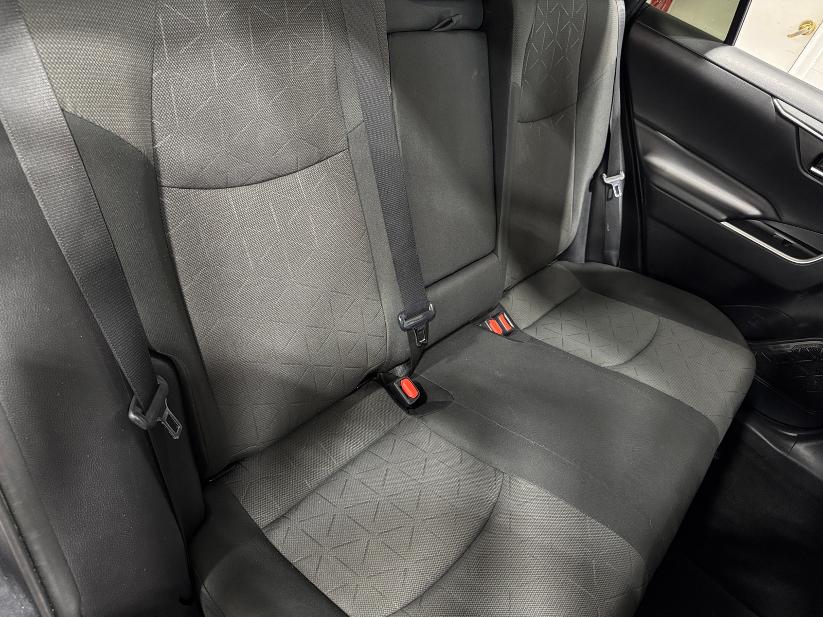 Thumbnail: 2019 Toyota RAV4 - 6