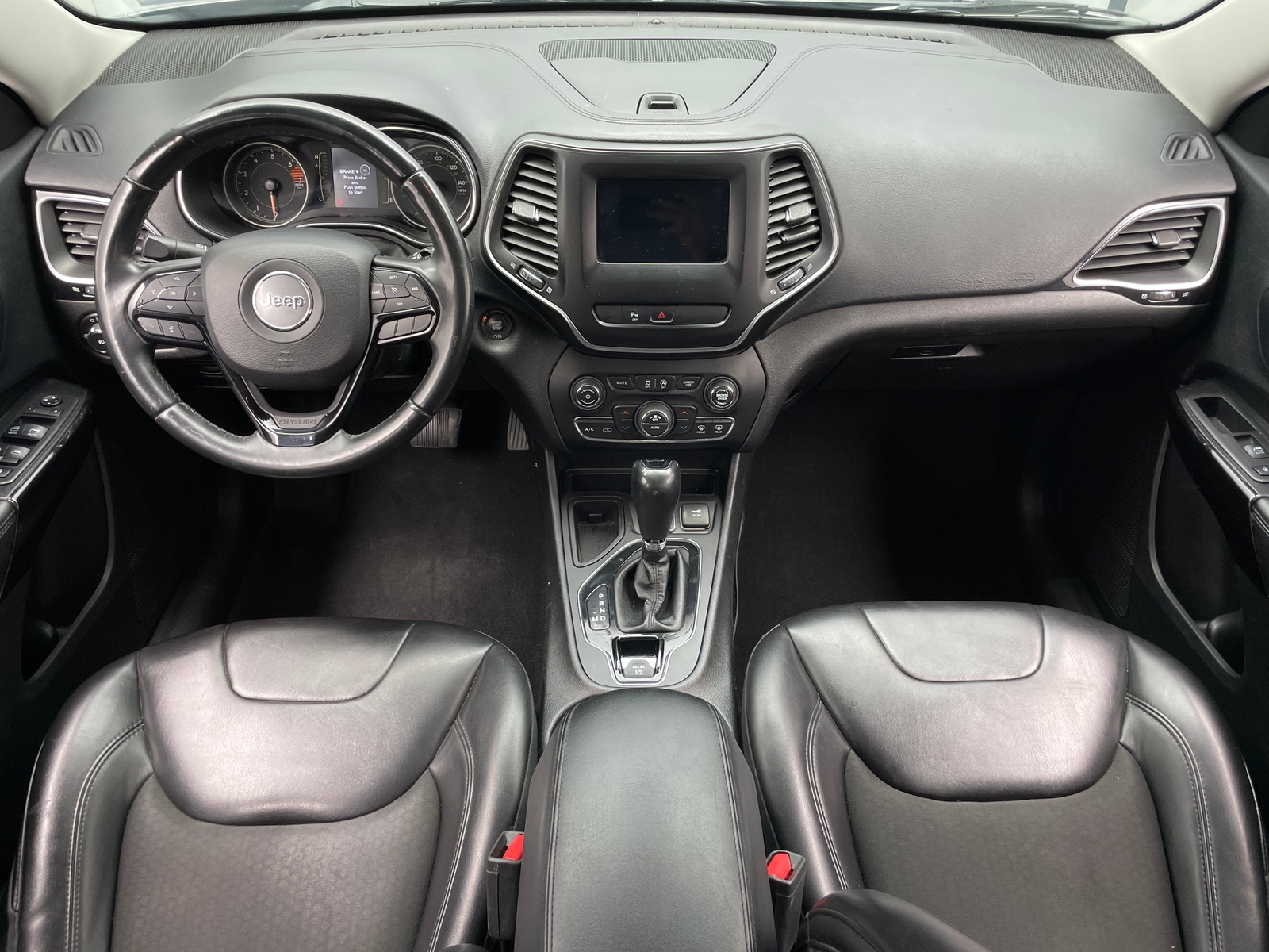 Thumbnail: 2019 Jeep Cherokee - 3