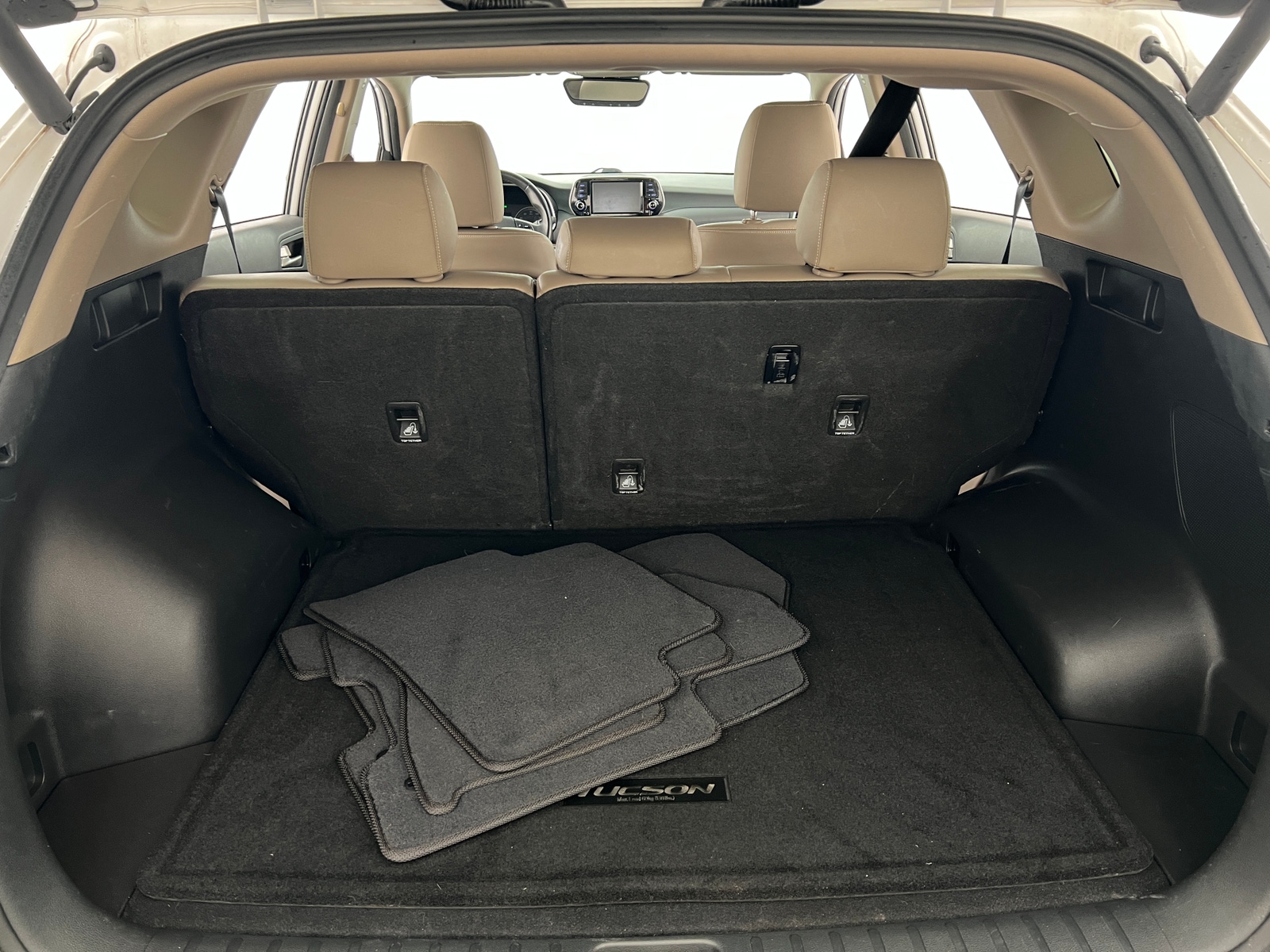 Thumbnail: 2019 Hyundai Tucson - 6