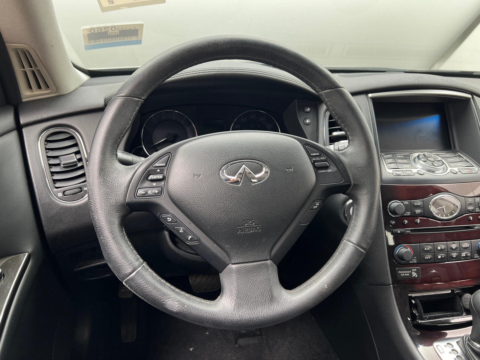 Thumbnail: 2011 INFINITI EX35 - 4
