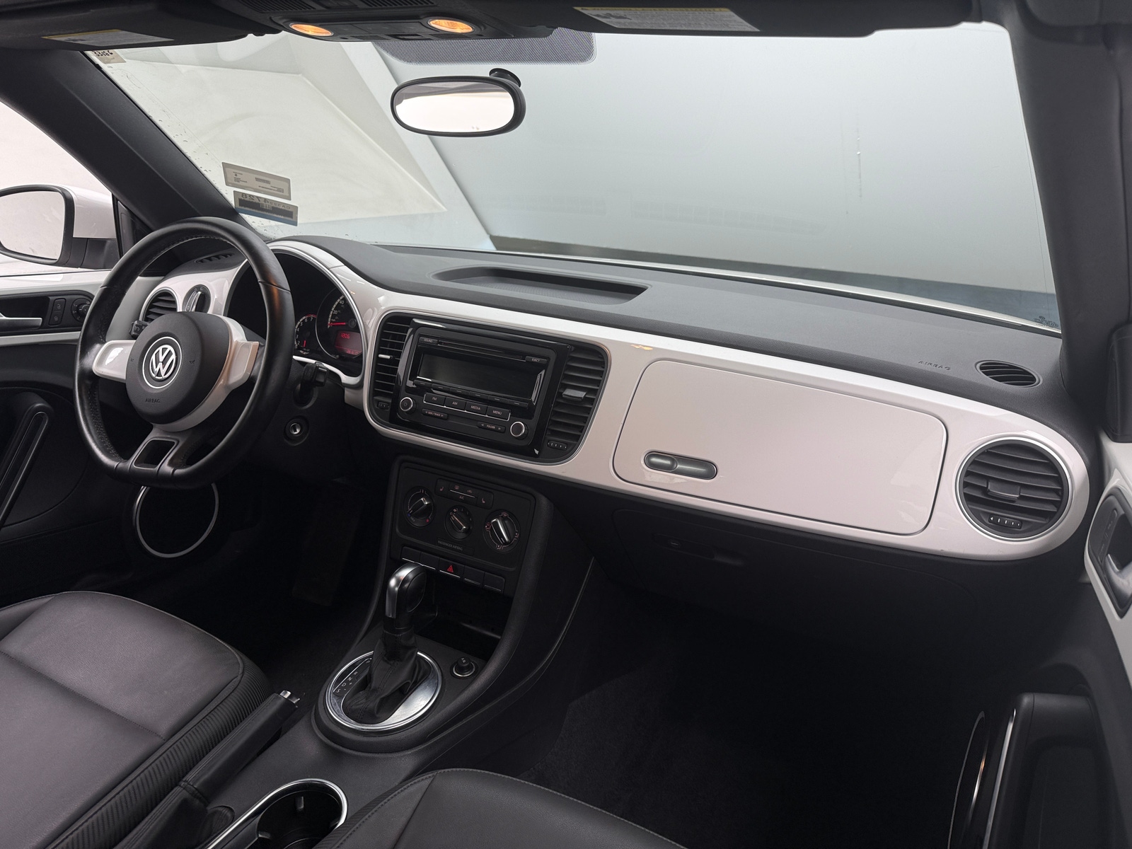 Thumbnail: 2013 Volkswagen Beetle - 2
