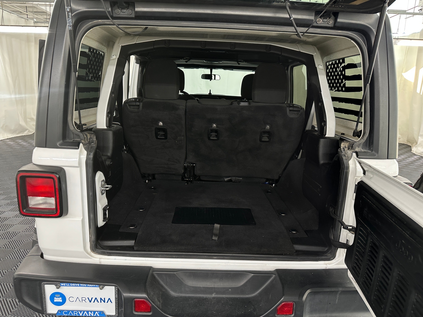 Thumbnail: 2020 Jeep Wrangler - 7