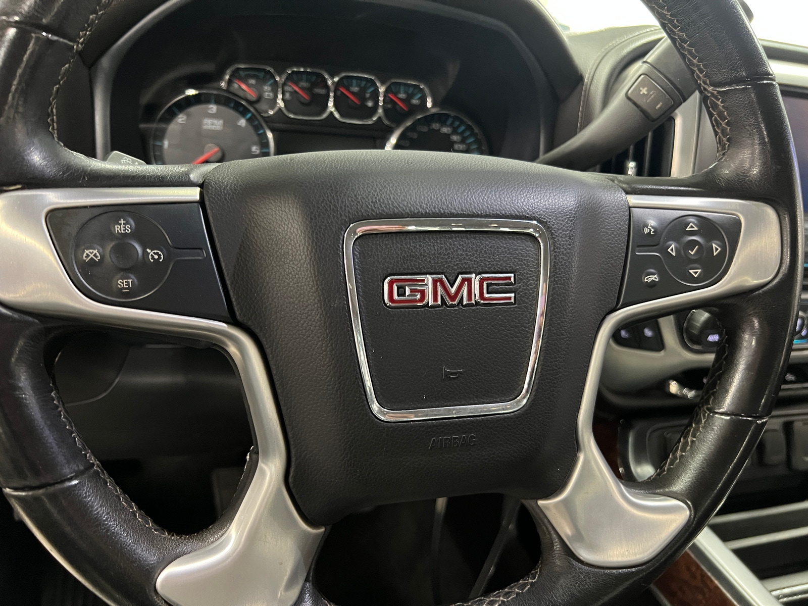 Thumbnail: 2018 GMC Sierra 1500 - 4
