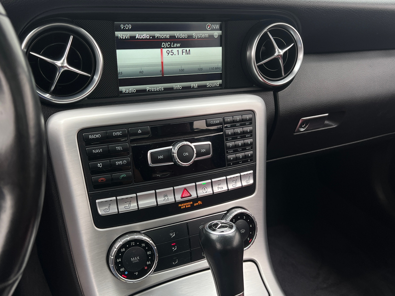 Thumbnail: 2015 Mercedes-Benz SLK - 2